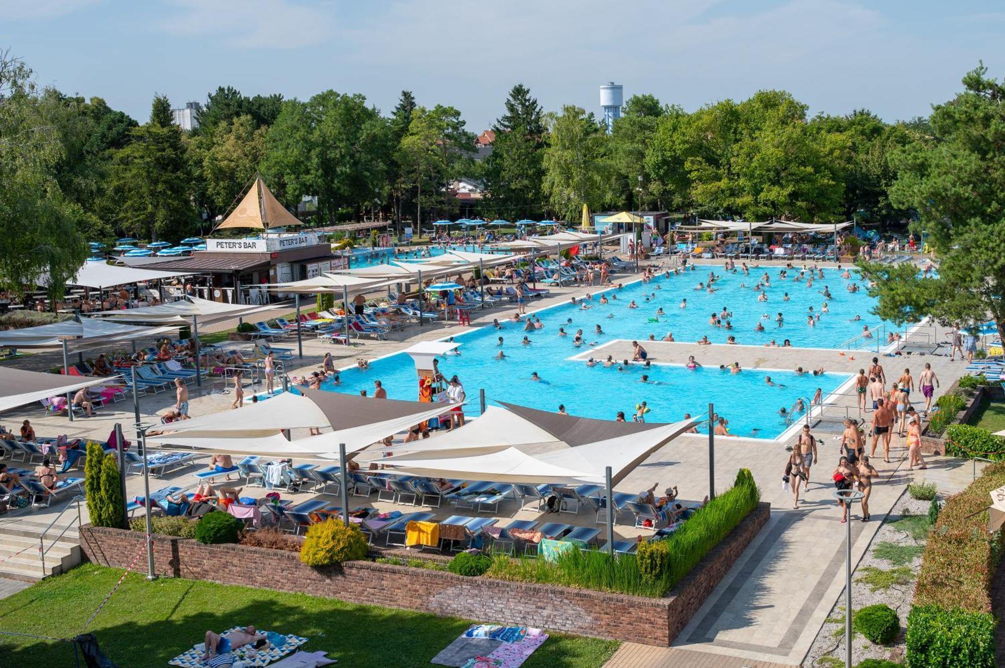 Harmonia Riva Apartman B11 Дунайска-Стреда Экстерьер фото