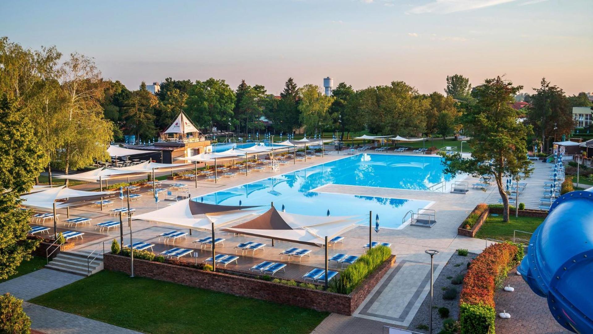 Harmonia Riva Apartman B11 Дунайска-Стреда Экстерьер фото